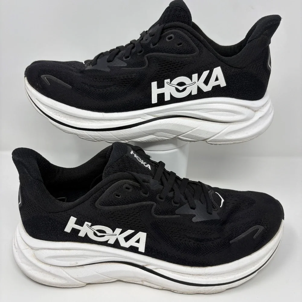Hoka Clifton 10 Women's Size 9.5 Black White Running Shoes (1162031 BWHT)